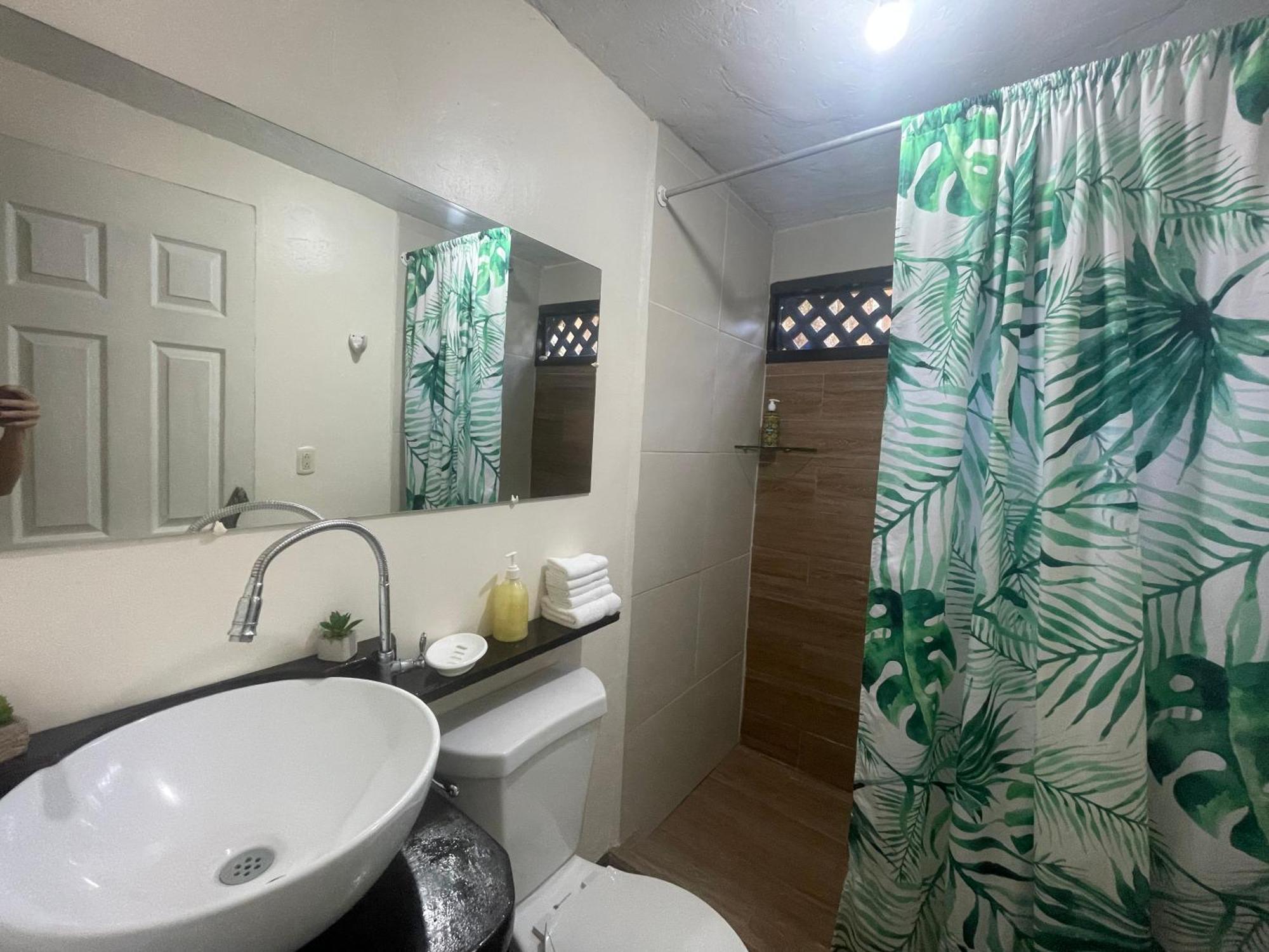 Casa Jaguar Tortuguero Villa Eksteriør bilde